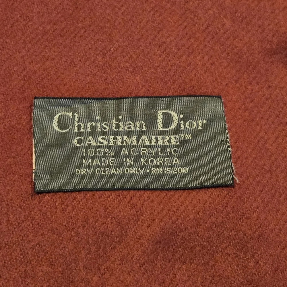 🧣 Vintage Christian Dior Cashmaire Scarf – Burgundy – 52